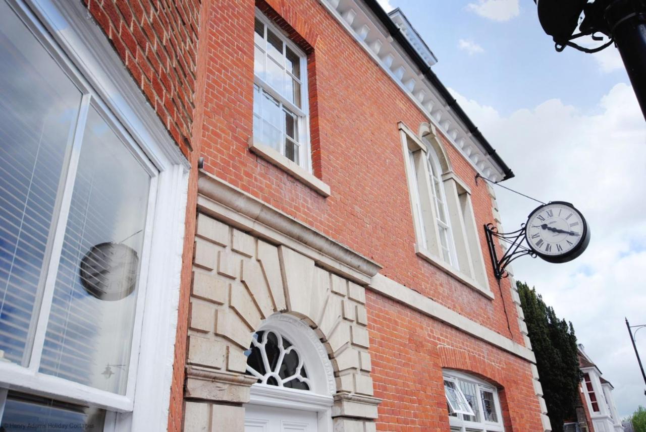 4 The Clockhouse , Midhurst Exterior photo